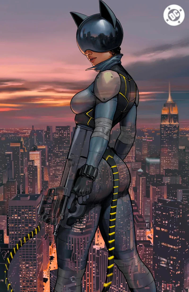 ABSOLUTE CATWOMAN #1 IVAN TALAVERA EXCLUSIVE VIRGIN FOIL (HELMET ON)