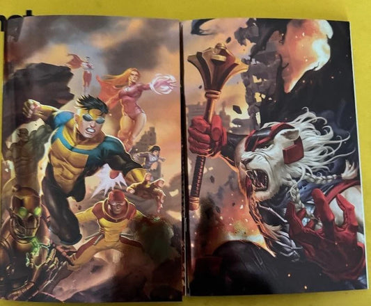 5 PACK! INVINCIBLE SWEEPSTAKES BLIND BAG  - INVINCIBLE RETURNS #1 & BATTLE BEAST #7 KEVIN TOLIBAO CONNECTING FOILS
